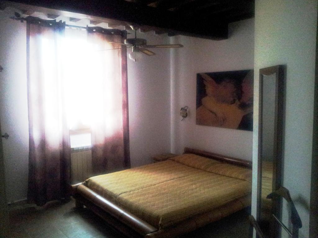 Agriturismo La Nocciolina Venturina Terme Szoba fotó